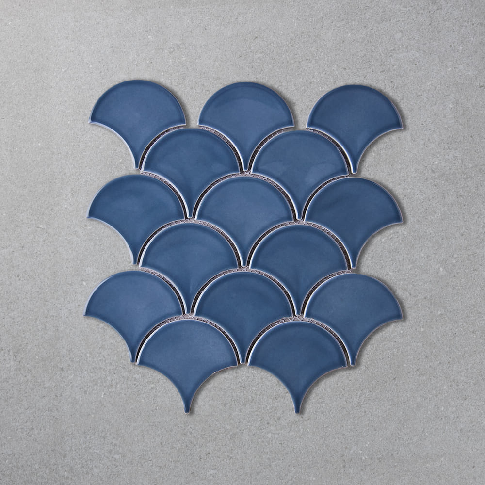 Fika fishscale fan shape blue 0.259 x 0.273  zga2602 (11 un  x caja) 


